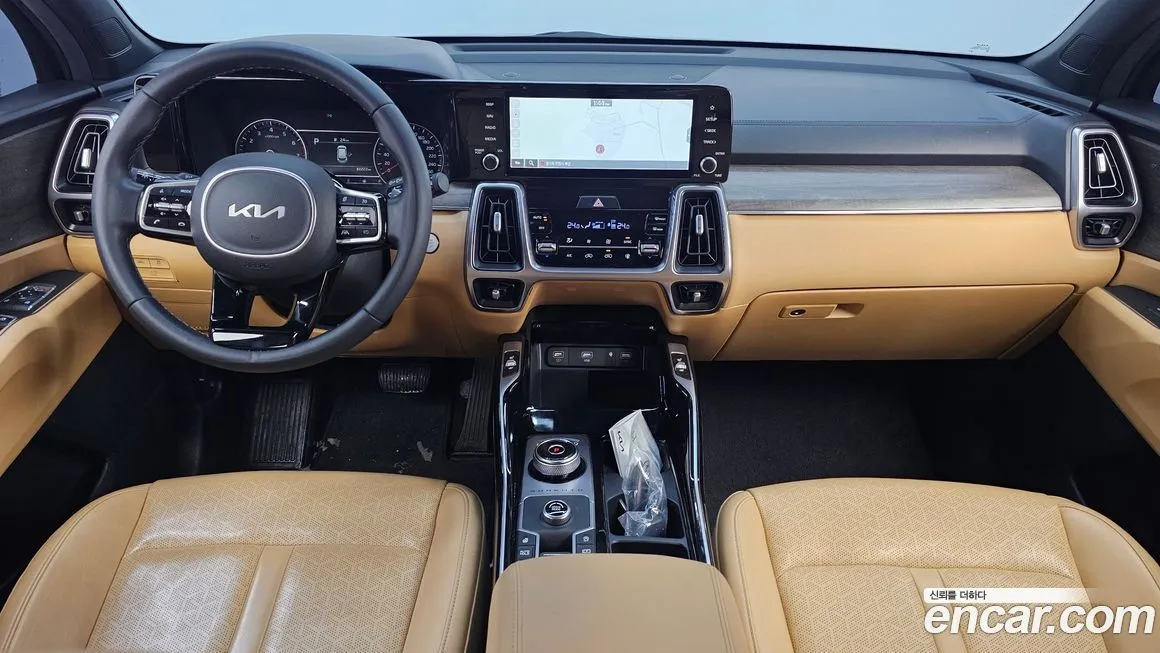 Kia Sorento — фото 4