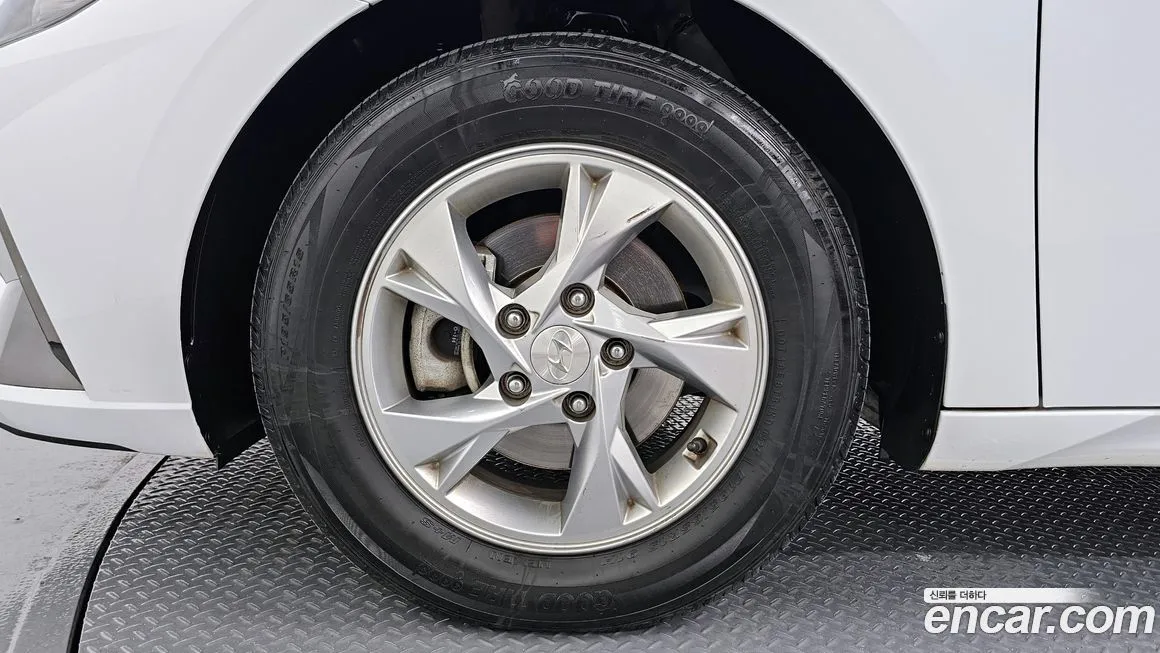 Hyundai AVANTE 2021 из KR, фото 5