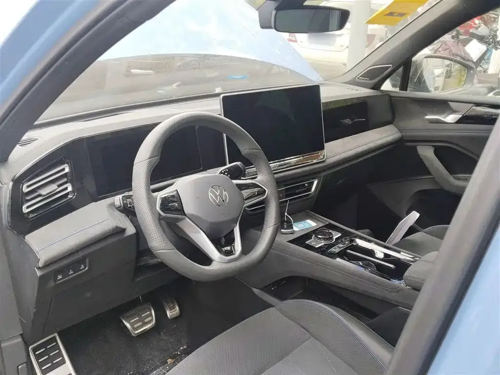 Volkswagen Tiguan L 2024 из CN, фото 10