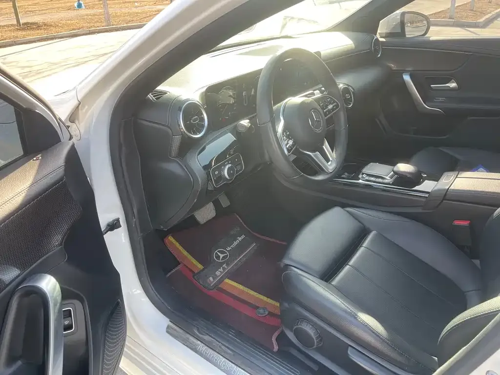 Mercedes-Benz A-Class 2021 из CN, фото 5