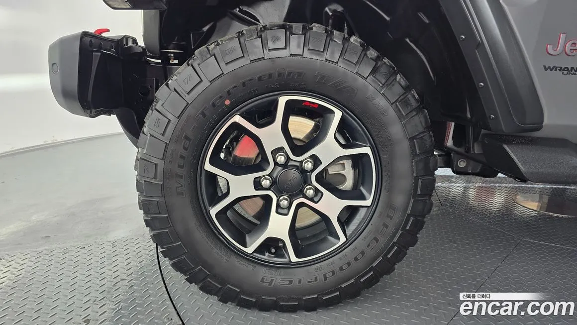 Jeep Wrangler — фото 5
