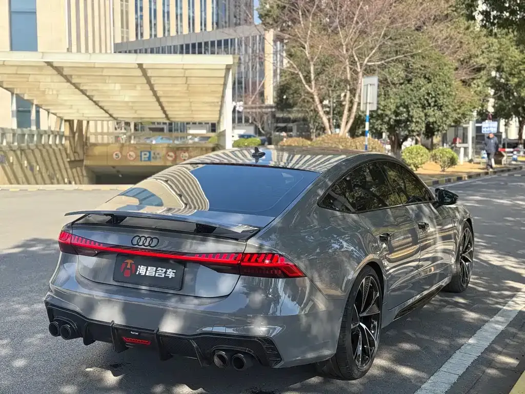 Audi A7 2021 из CN, фото 9