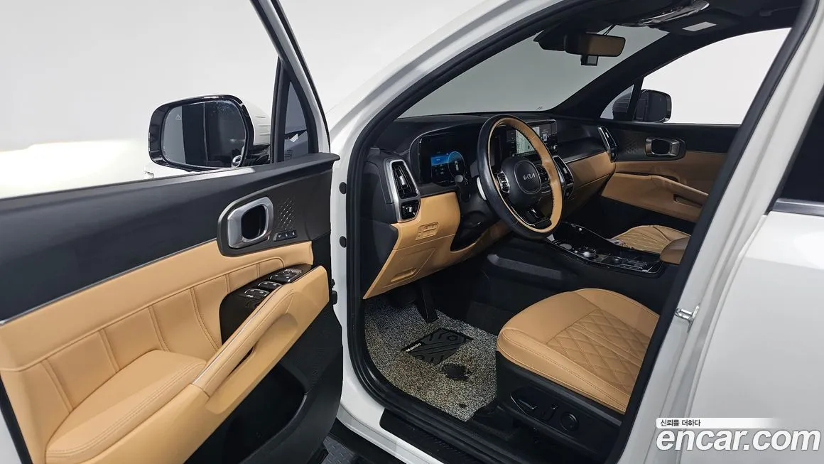 Kia Sorento — фото 8