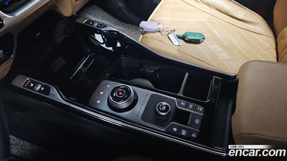Kia Sorento — фото 9