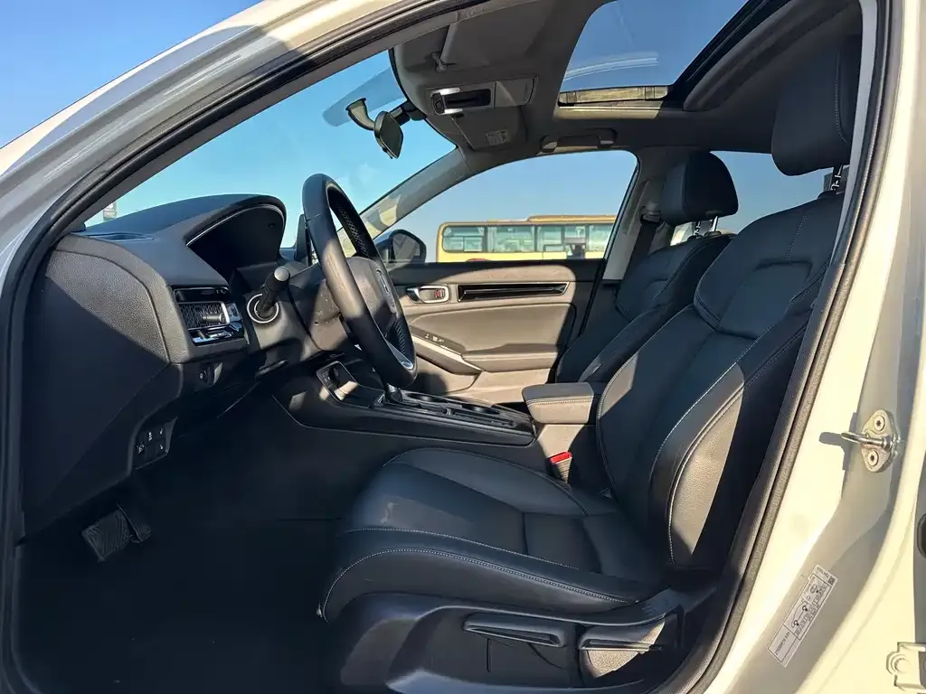 Honda Civic — фото 4
