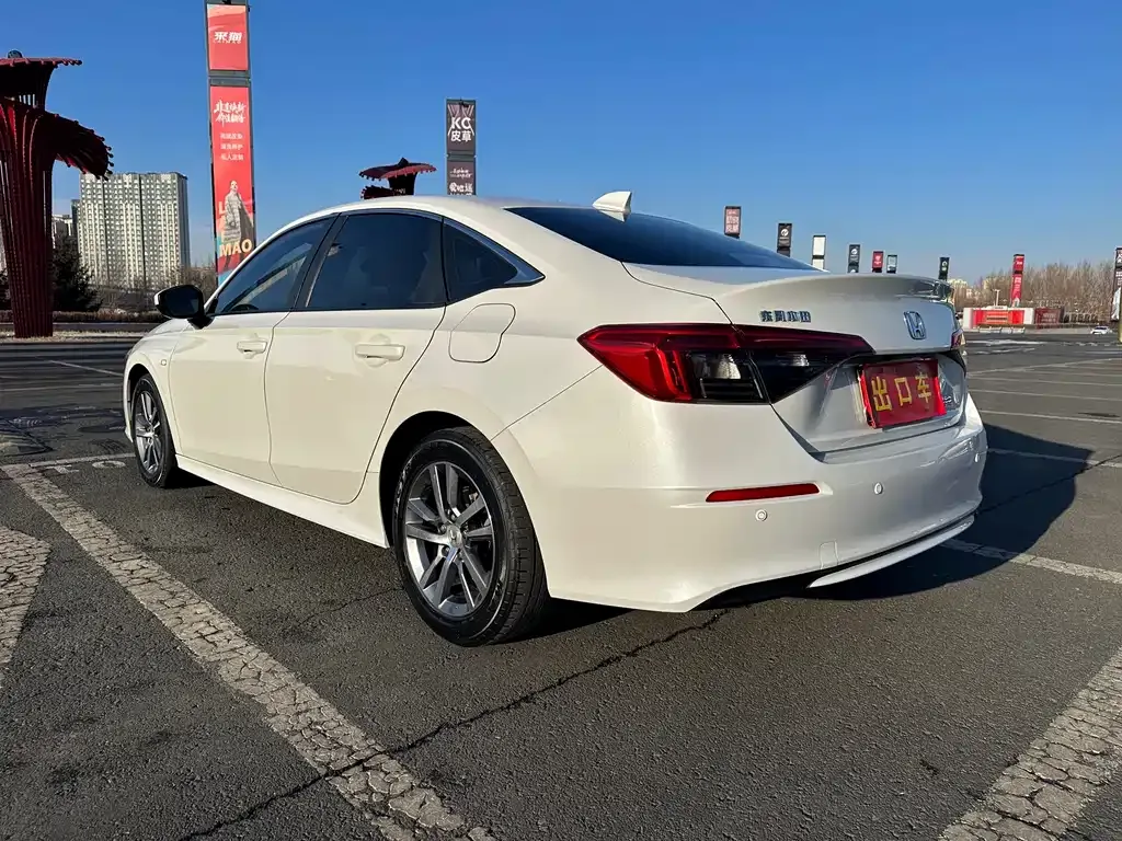 Honda Civic — фото 8