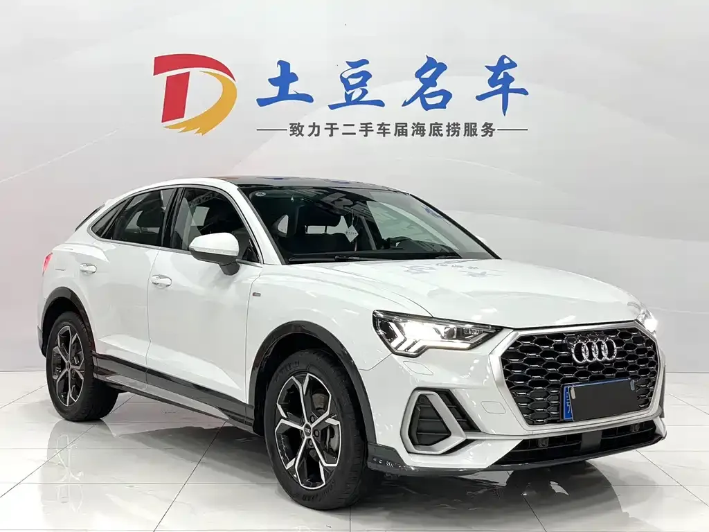 Audi Q3 Sportback — фото 3