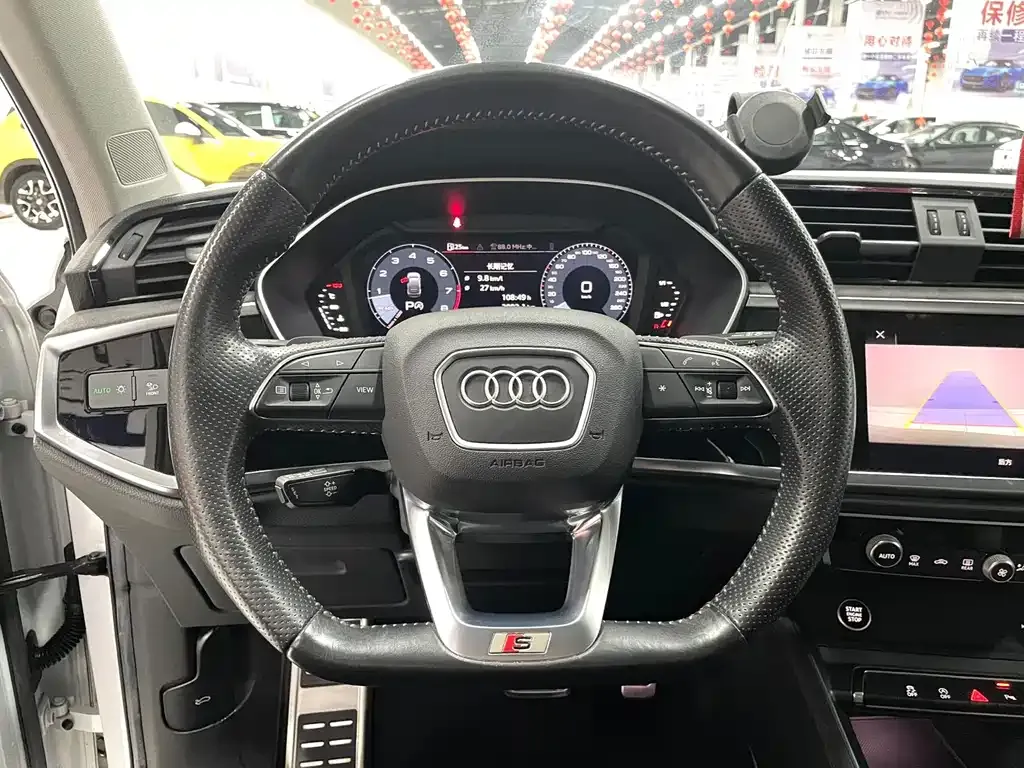 Audi Q3 Sportback — фото 7