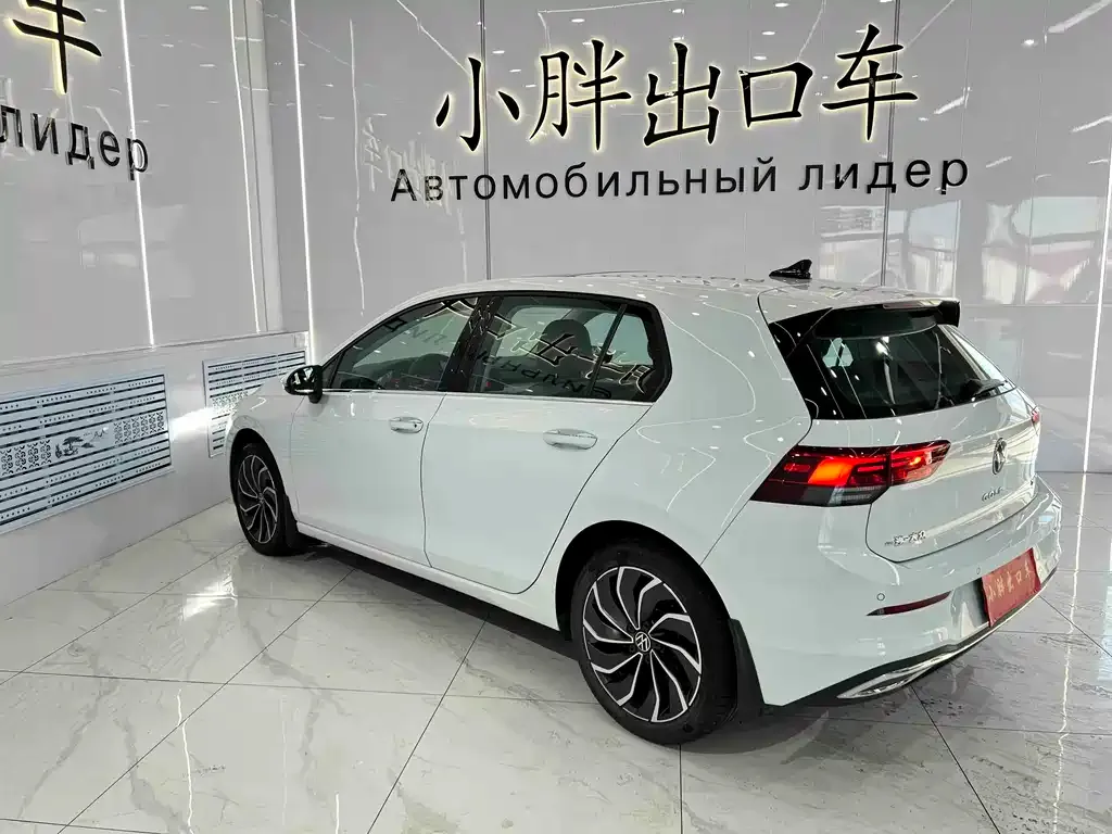 Volkswagen Golf 2022 из CN, фото 2