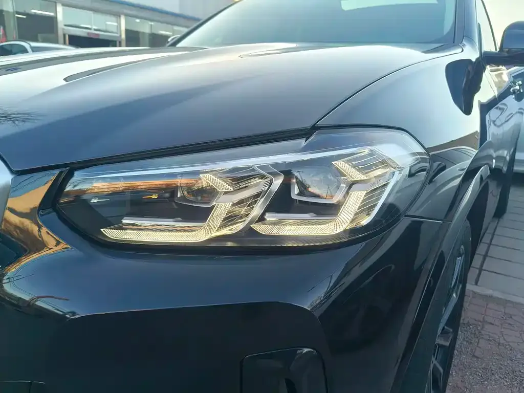 BMW X4 — фото 9