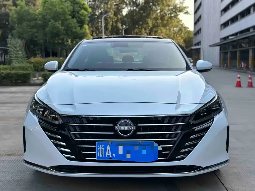 Nissan Teana 2023 из CN, фото 2