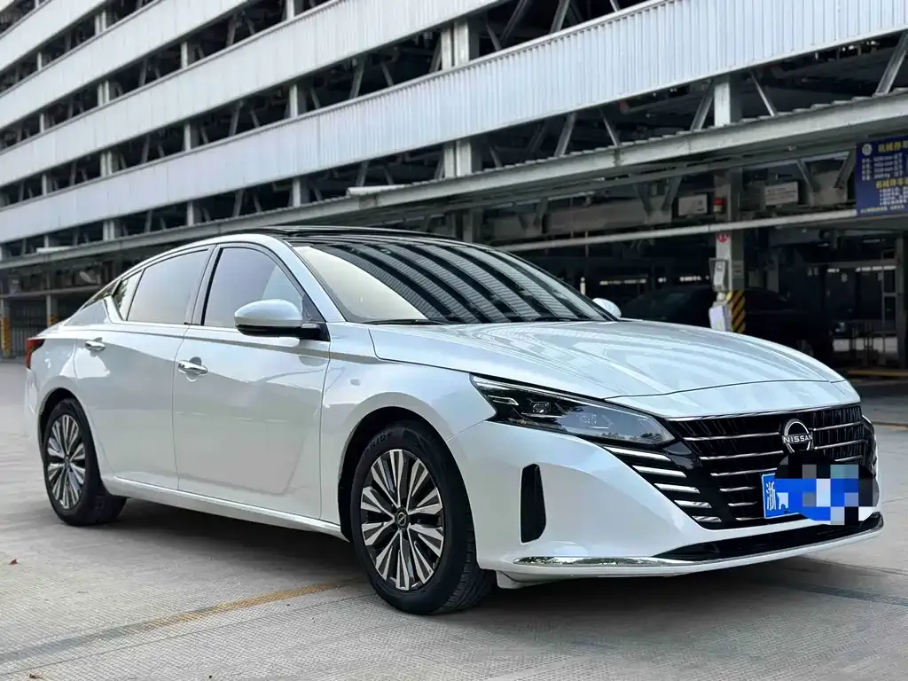 Nissan Teana 2023 из CN, фото 3