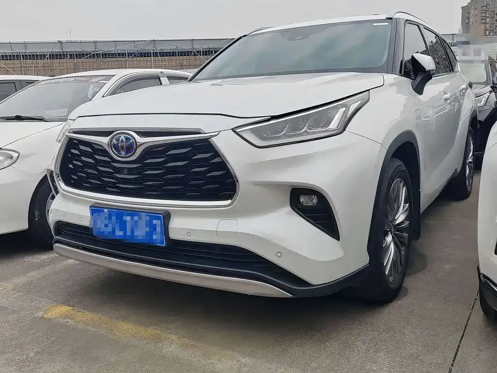 Toyota Highlander 2022 из CN, фото 1