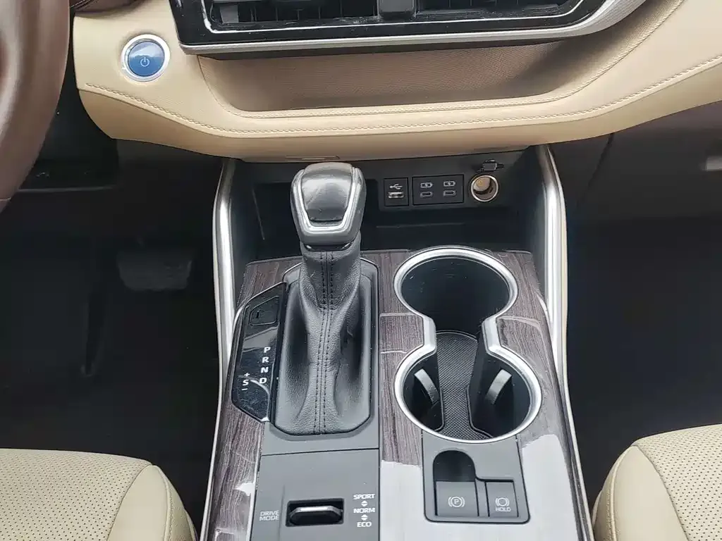 Toyota Highlander 2022 из CN, фото 2