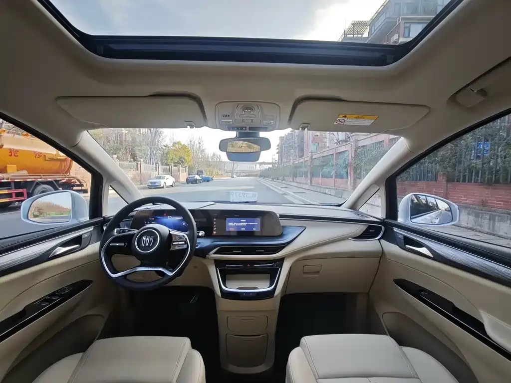 Buick GL8 Hybrid 2025 из CN, фото 2