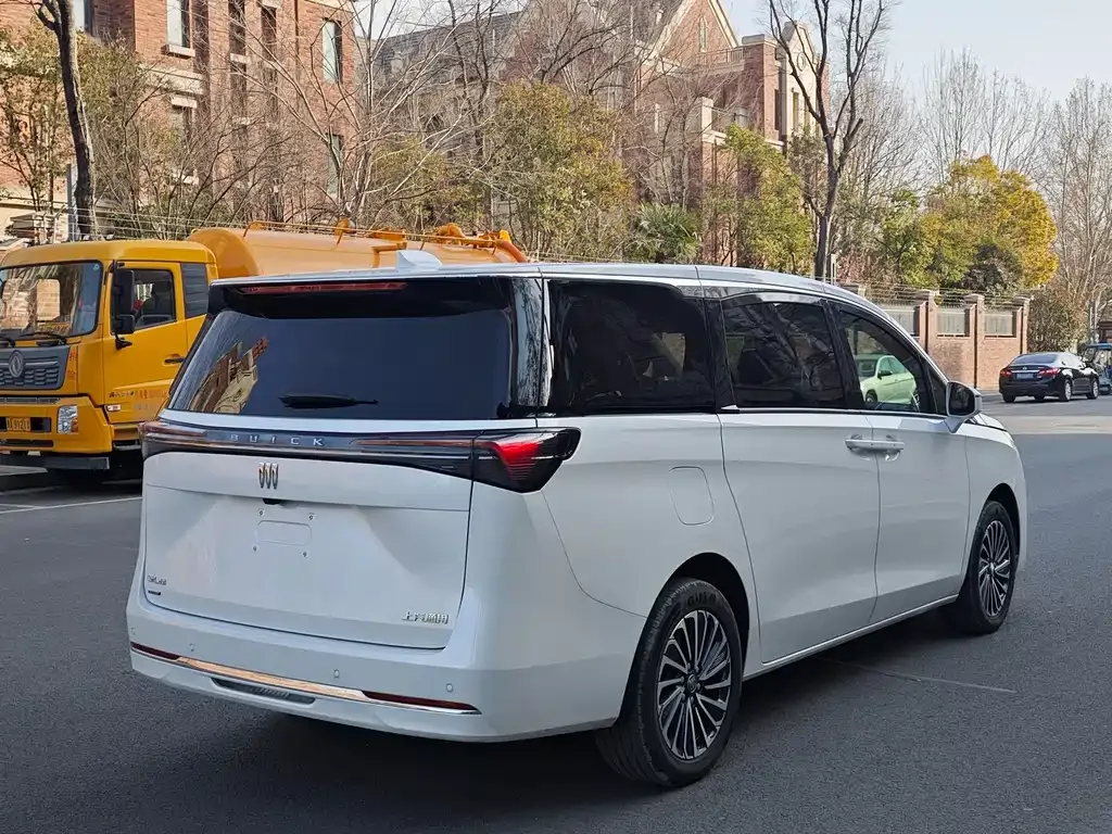Buick GL8 Hybrid 2025 из CN, фото 8