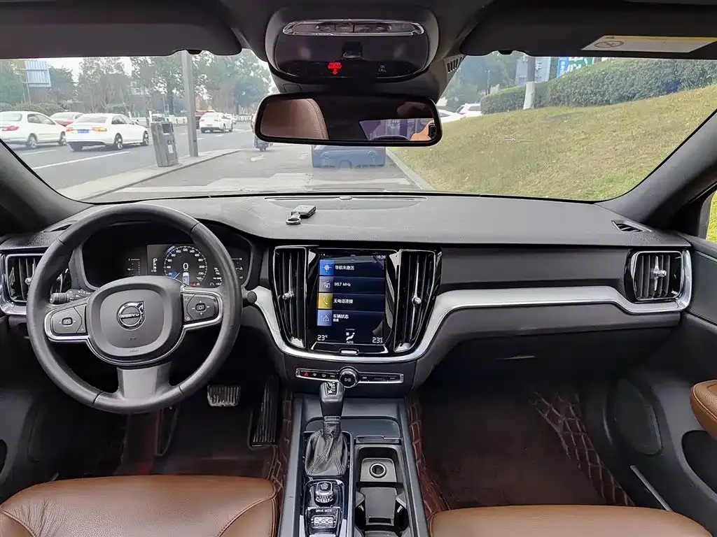 Volvo S60 2021 из CN, фото 6