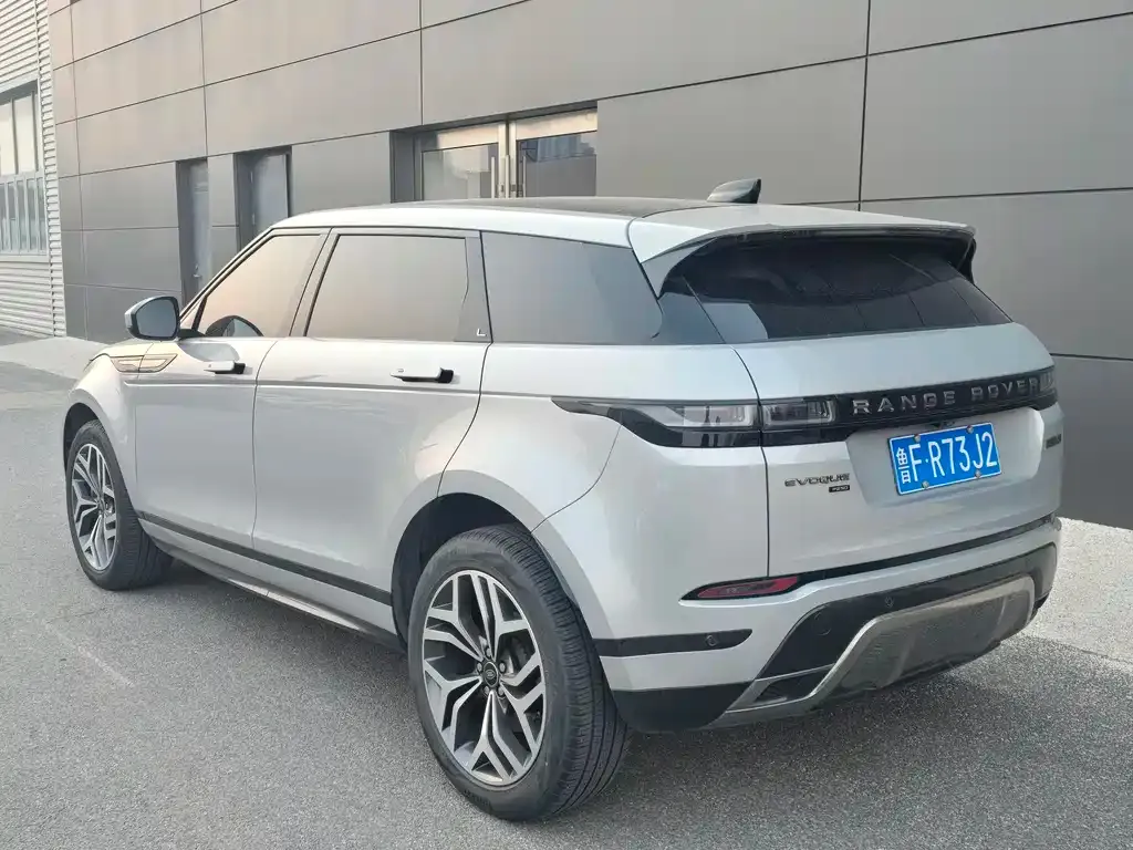 Land Rover Evoque 2023 из CN, фото 3