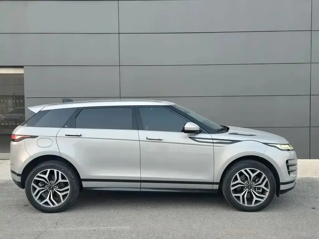 Land Rover Evoque 2023 из CN, фото 8