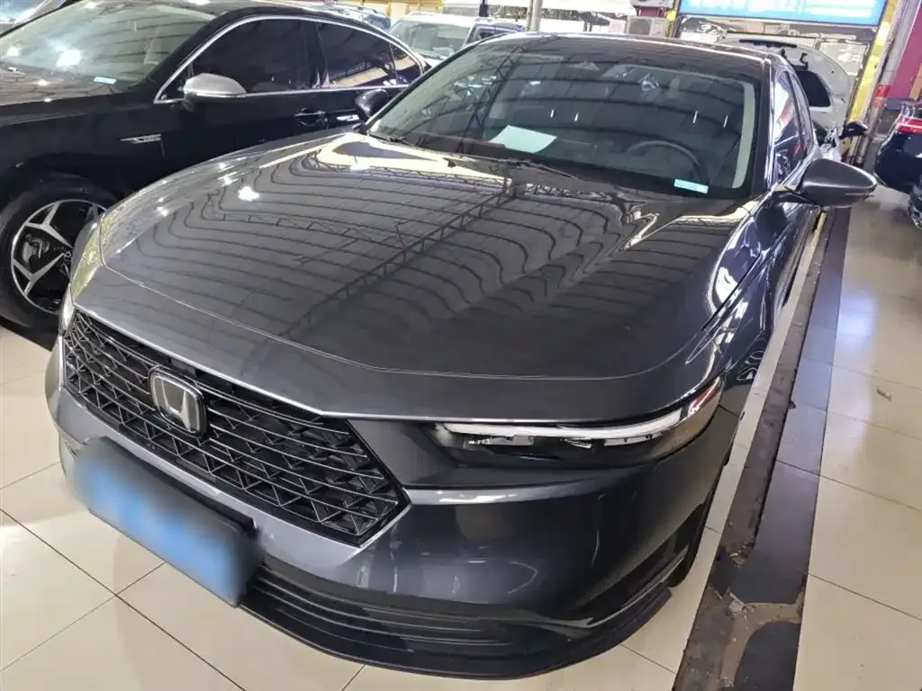 Honda Accord — фото 4