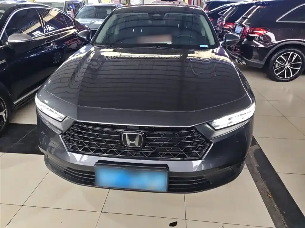 Honda Accord — фото 5
