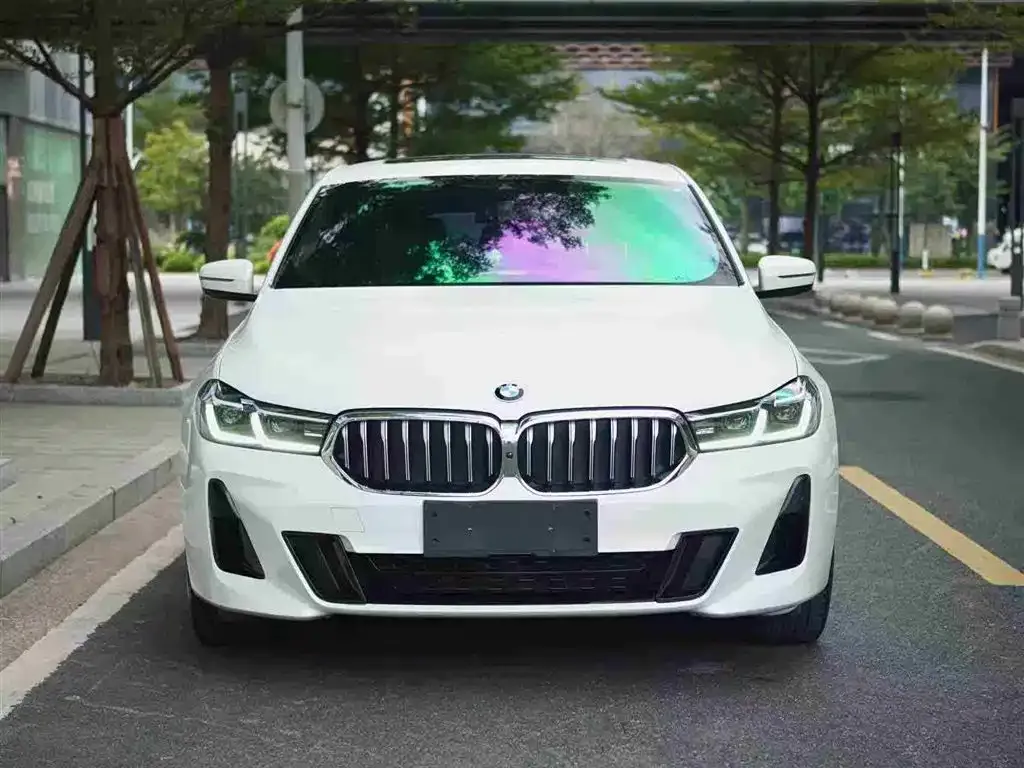 BMW 6 Series GT — фото 10