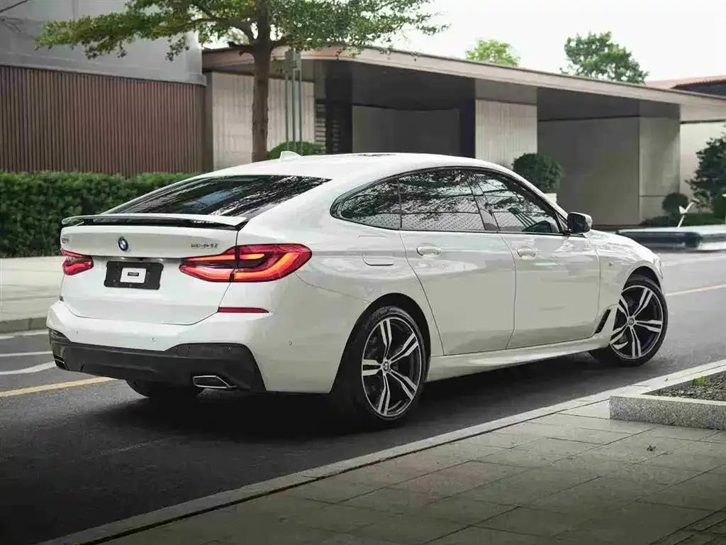 BMW 6 Series GT — фото 7
