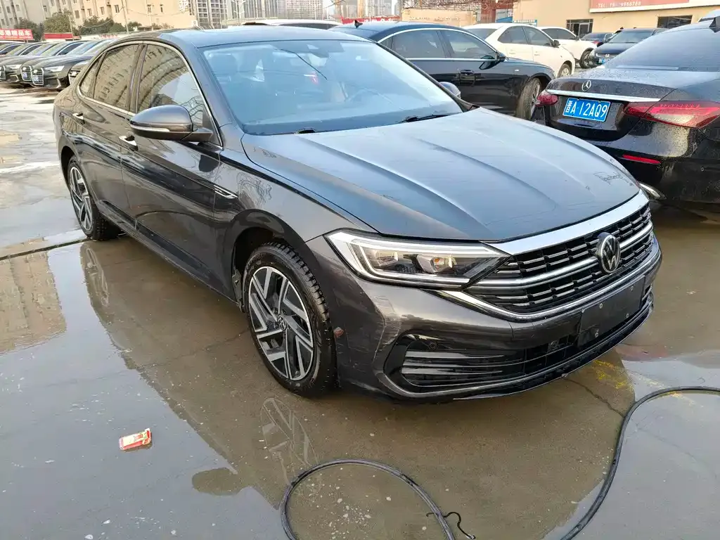 Volkswagen Sagitar 2023 из CN, фото 1