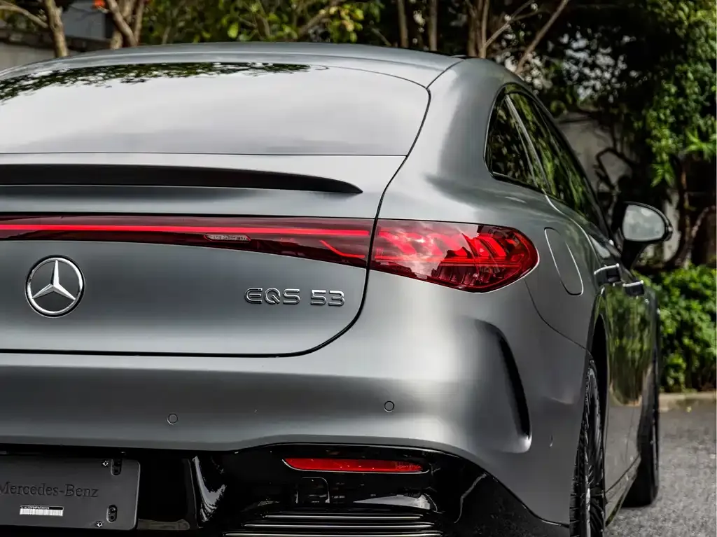 Mercedes-Benz EQS AMG — фото 4