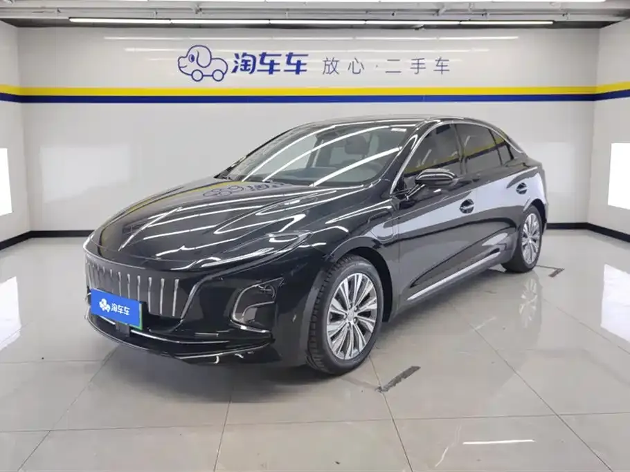 Hongqi E-QM5 2024 из CN, фото 1