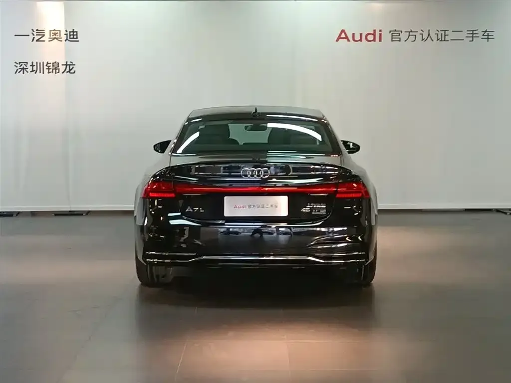 Audi A7L 2024 из CN, фото 5