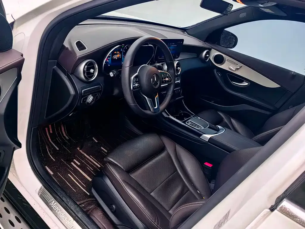Mercedes-Benz GLC 2022 из CN, фото 10