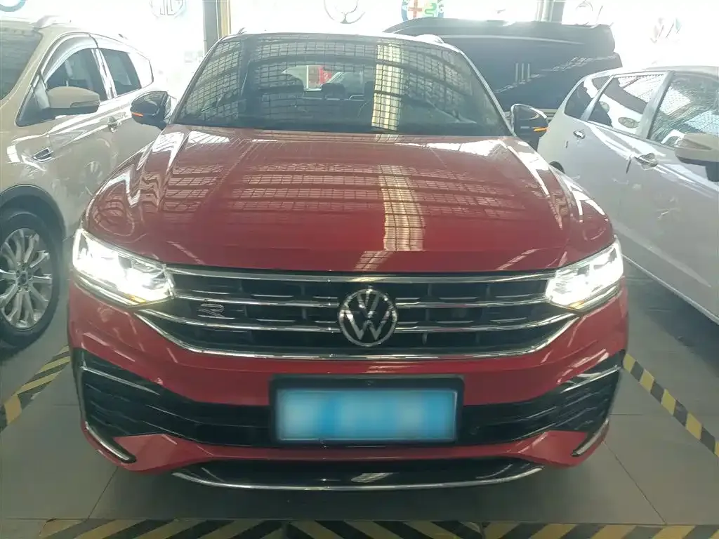 Volkswagen Tiguan X 2021 из CN, фото 3