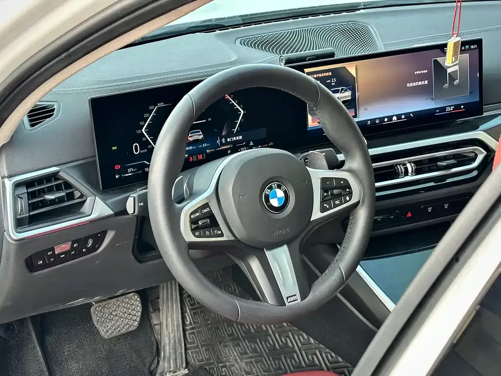 BMW 3 Series 2024 из CN, фото 5