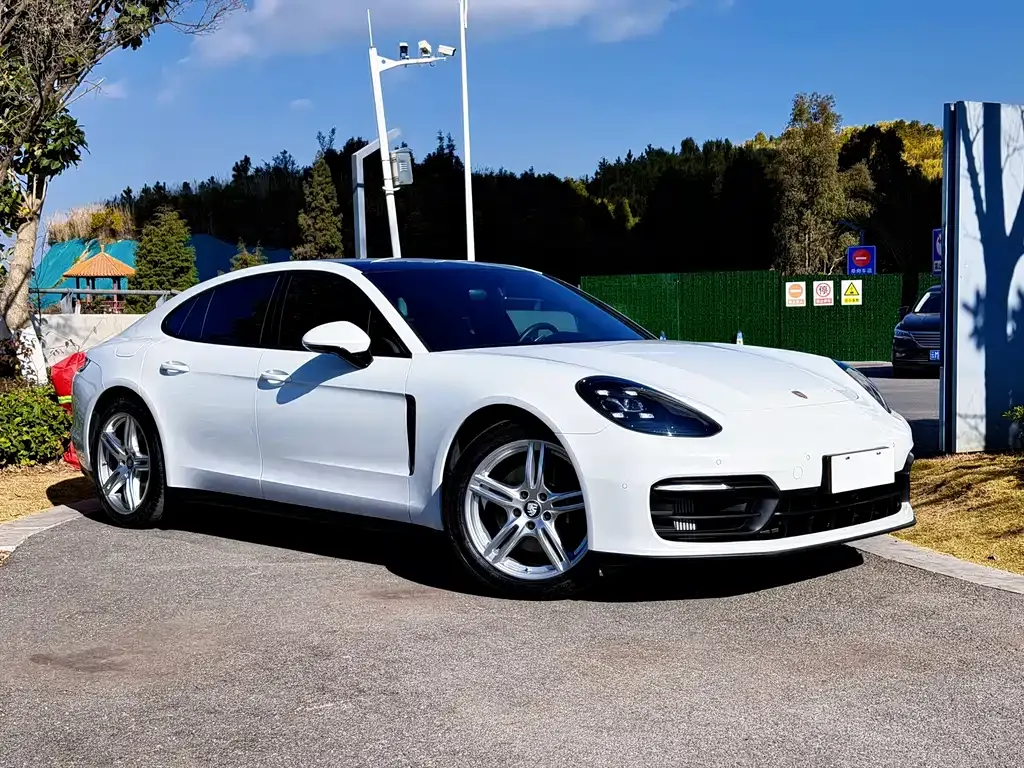Porsche Panamera — фото 4