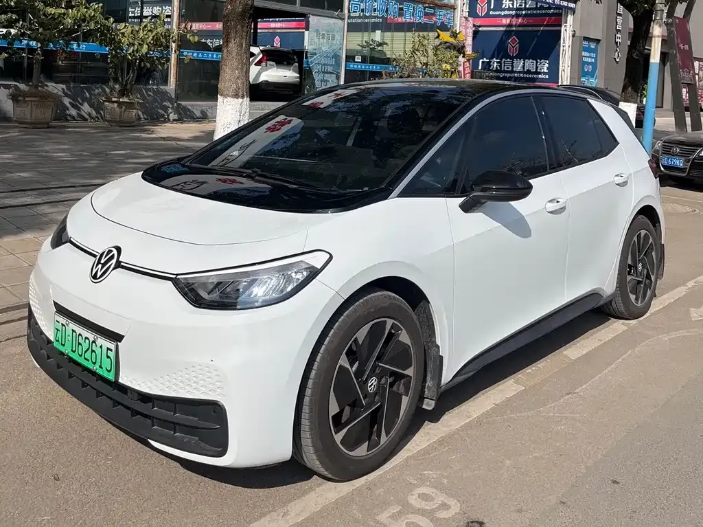 Volkswagen ID.3 2024 из CN, фото 1