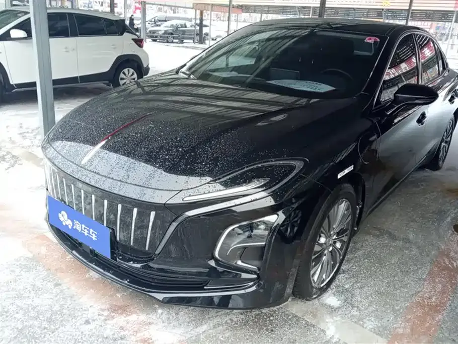 Hongqi E-QM5 2024 из CN, фото 1