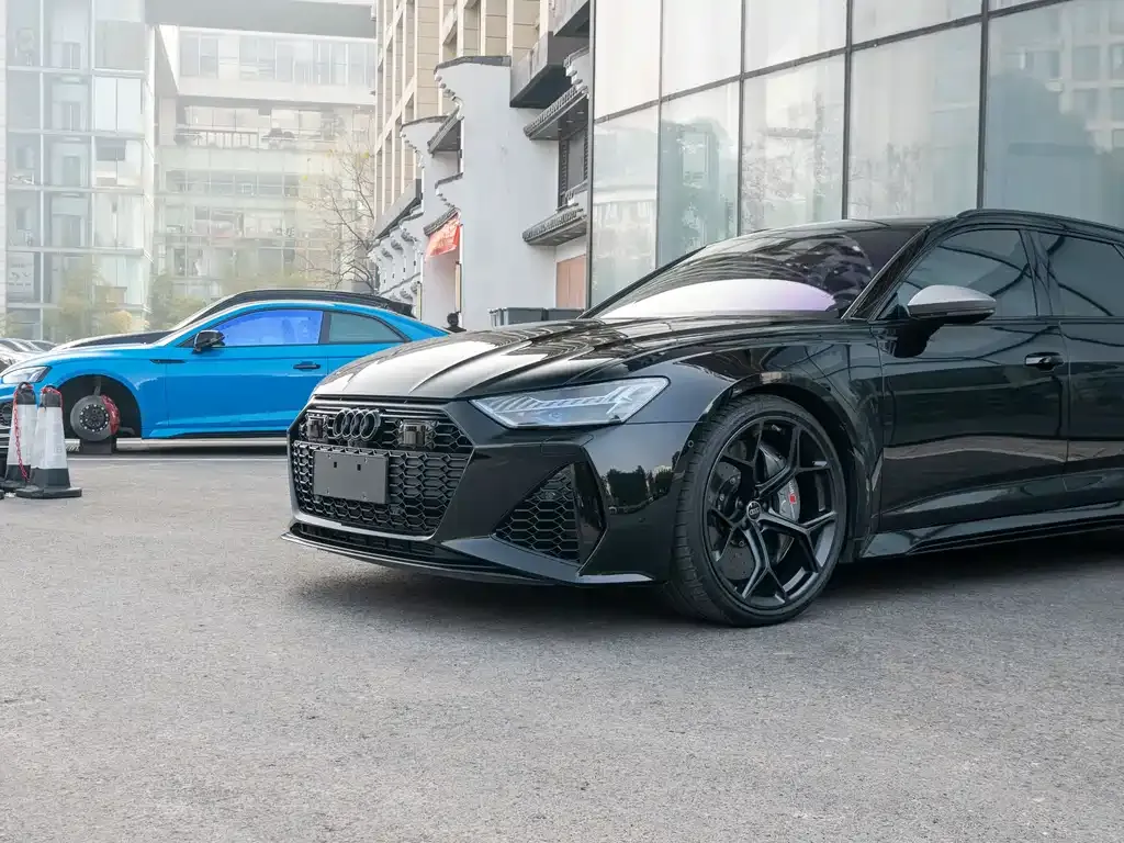Audi RS 6 2023 из CN, фото 7