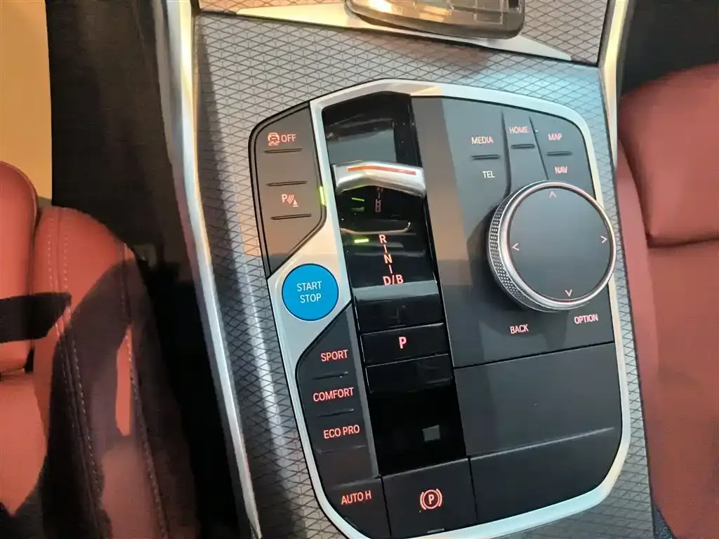 BMW i3 2024 из CN, фото 9