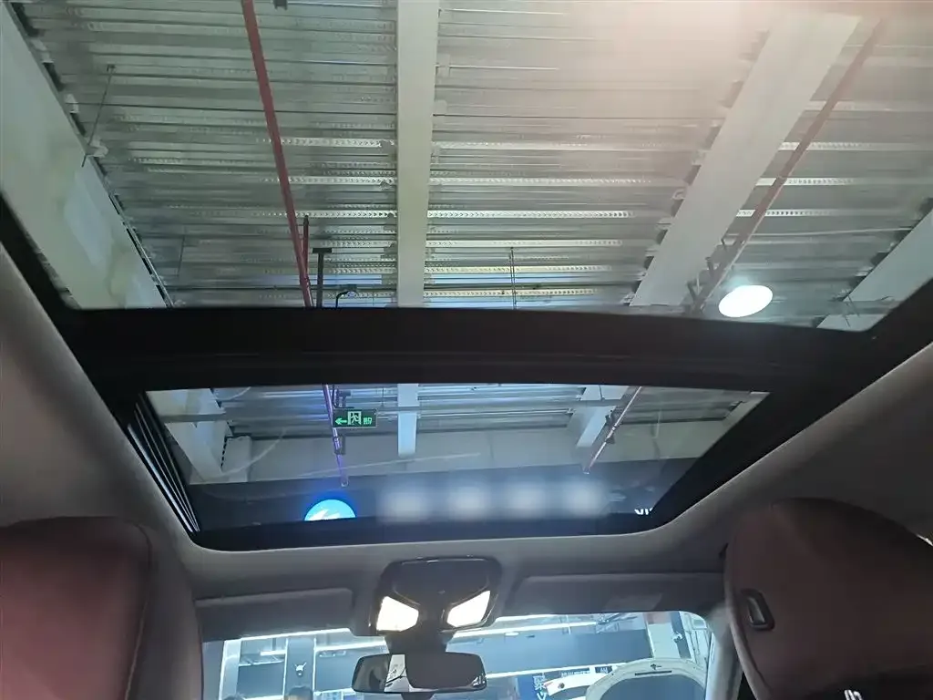 BMW i3 2024 из CN, фото 2