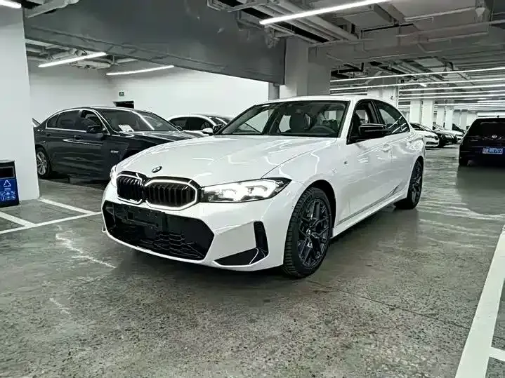 BMW 3 Series — фото 1