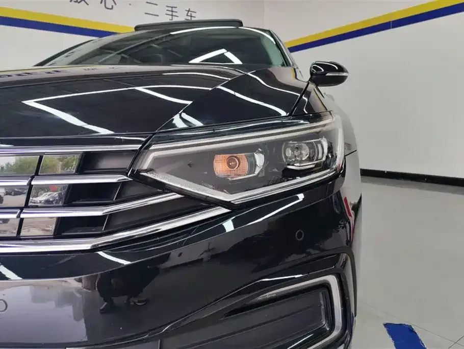 Volkswagen Magotan GTE PHEV 2021 из CN, фото 7
