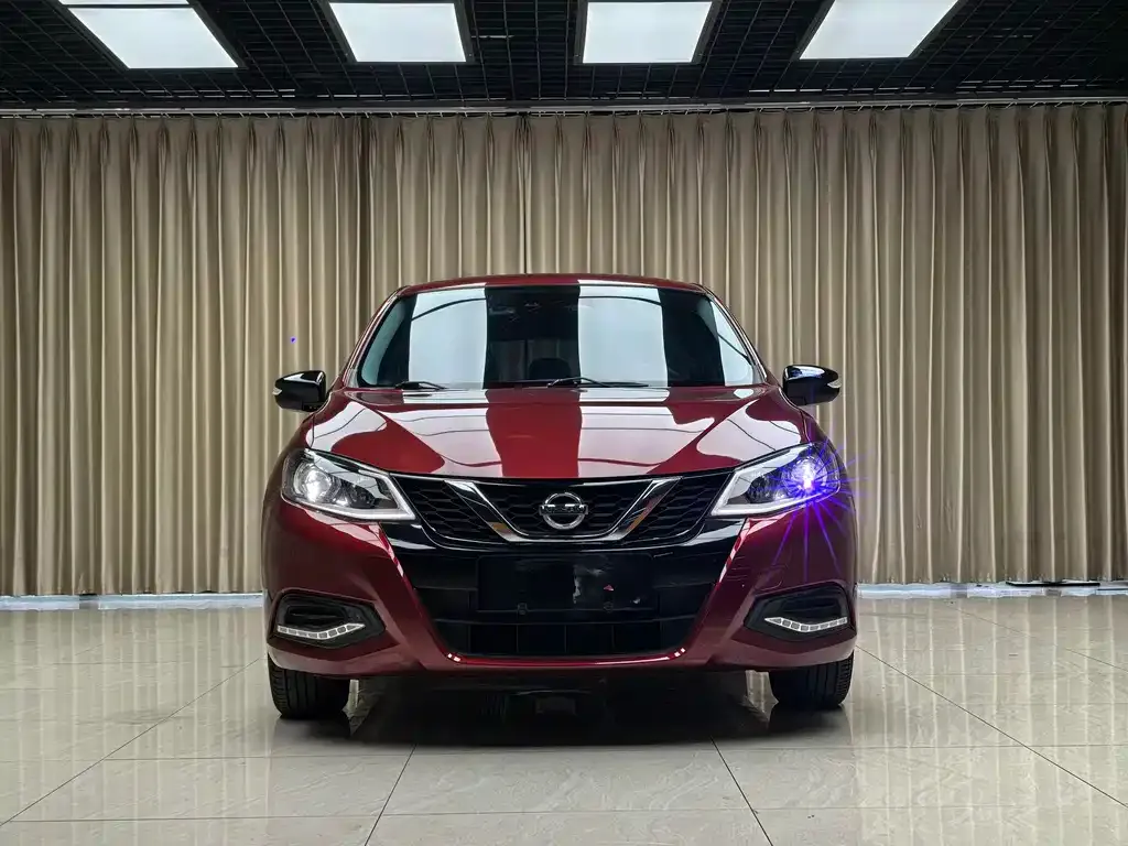 Nissan Tiida 2021 из CN, фото 7