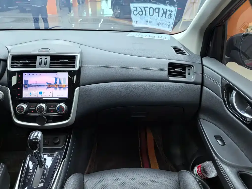 Nissan Tiida 2021 из CN, фото 9