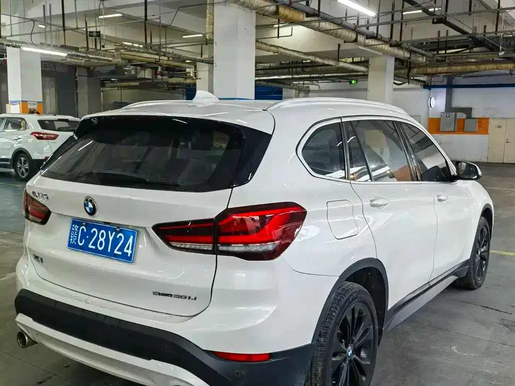 BMW X1 2021 из CN, фото 4