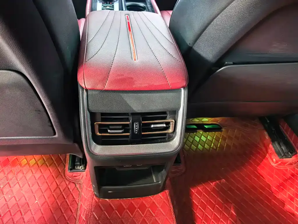 Hongqi H5 2024 из CN, фото 10