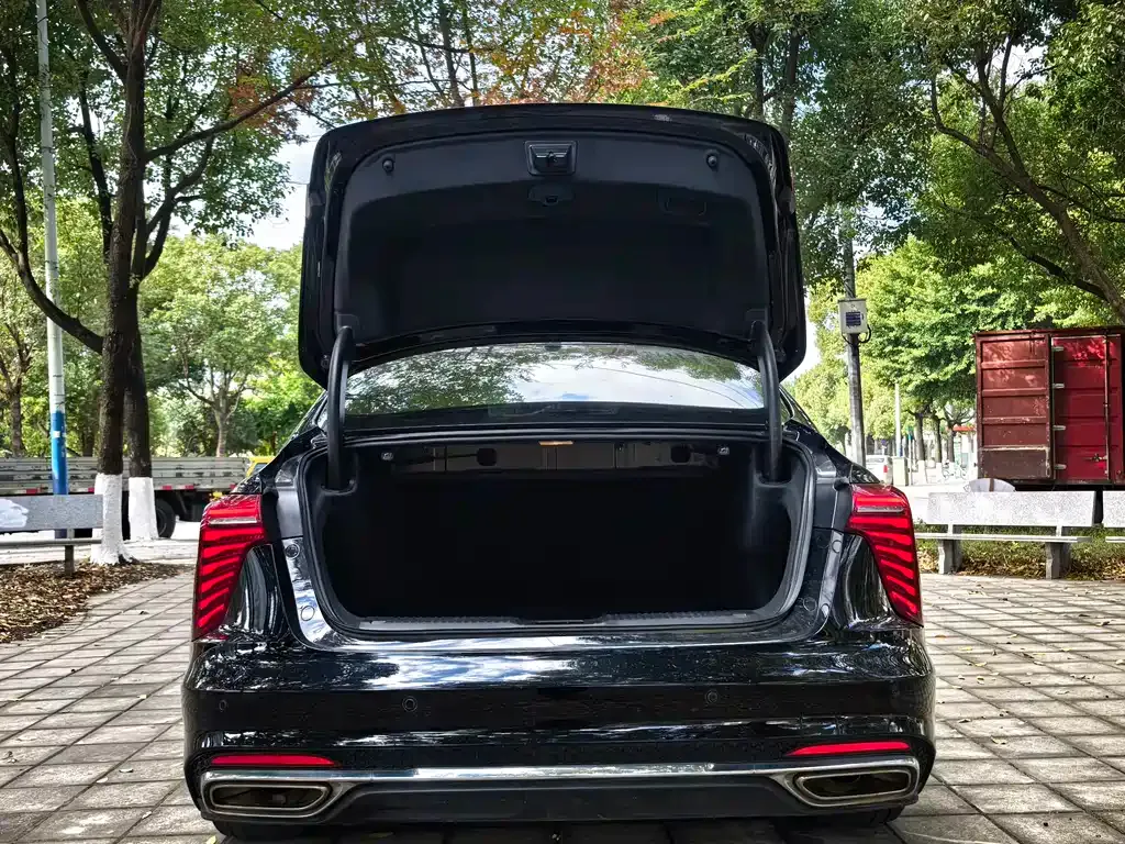 Hongqi H5 2024 из CN, фото 8