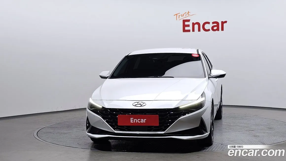 Hyundai AVANTE — фото 4