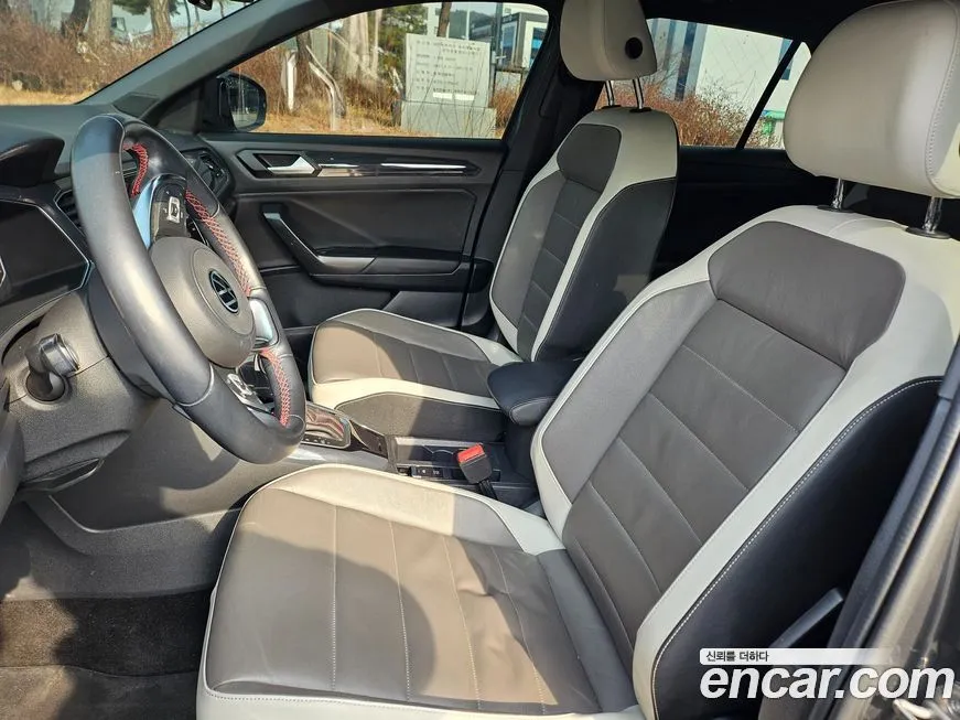 Volkswagen T-Roc 2021 из KR, фото 9