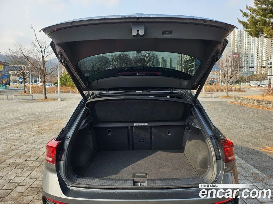 Volkswagen T-Roc 2021 из KR, фото 5